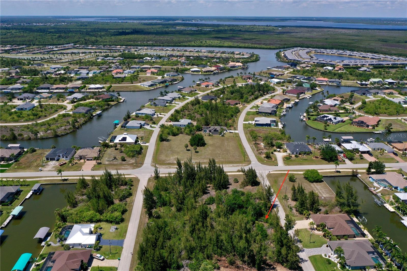 8401 Antwerp Circle, FL