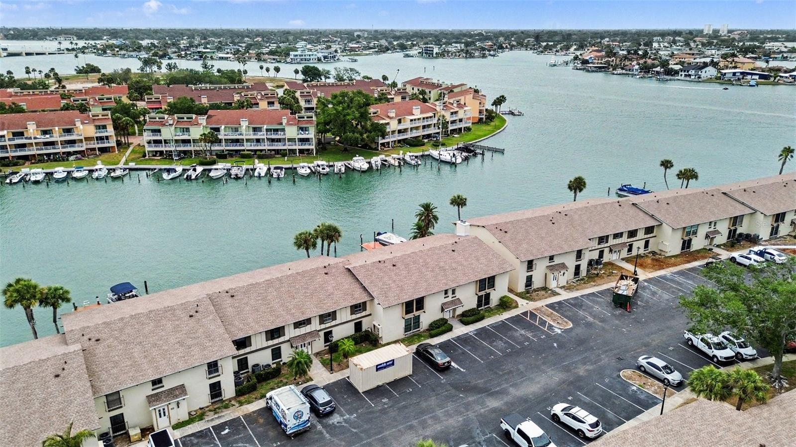 546 Plaza Seville Ct #85, FL