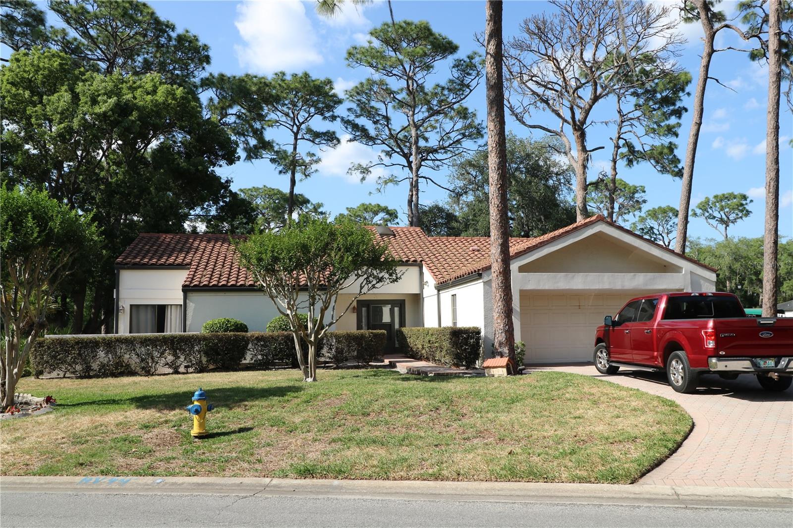 5424 Saddlebrook Way, FL