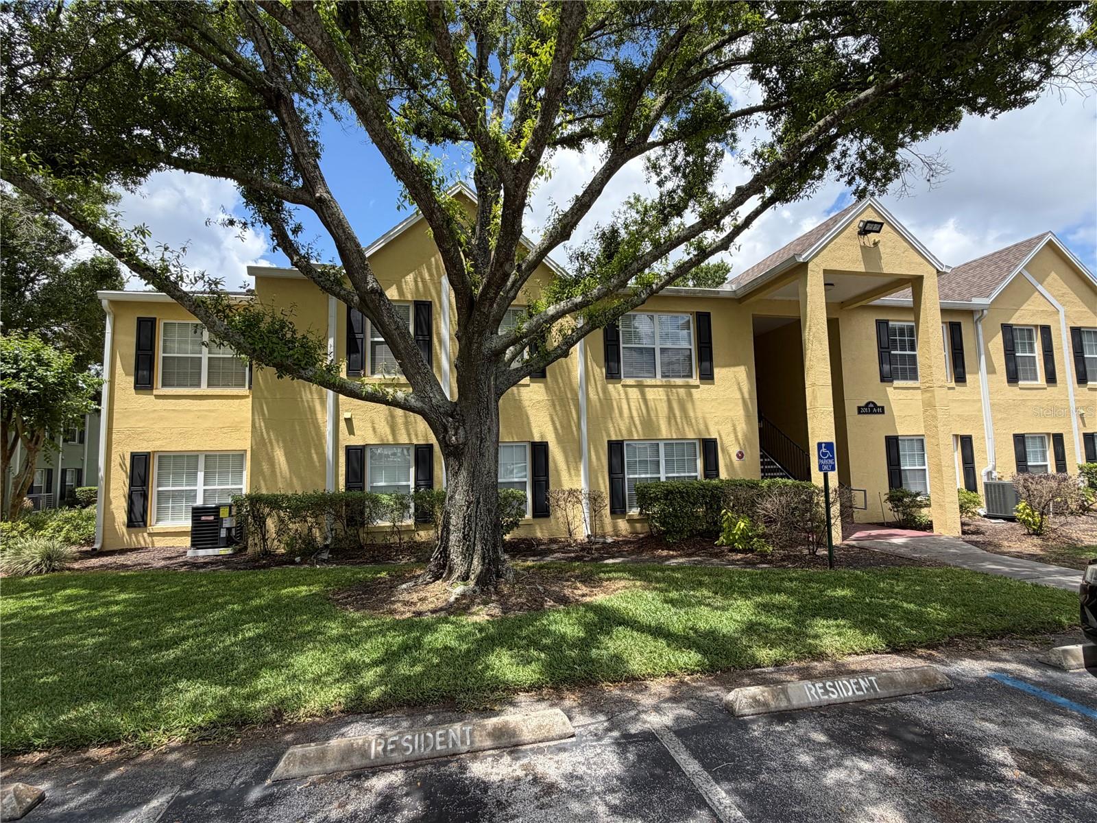 2013 Dixie Belle Drive, FL