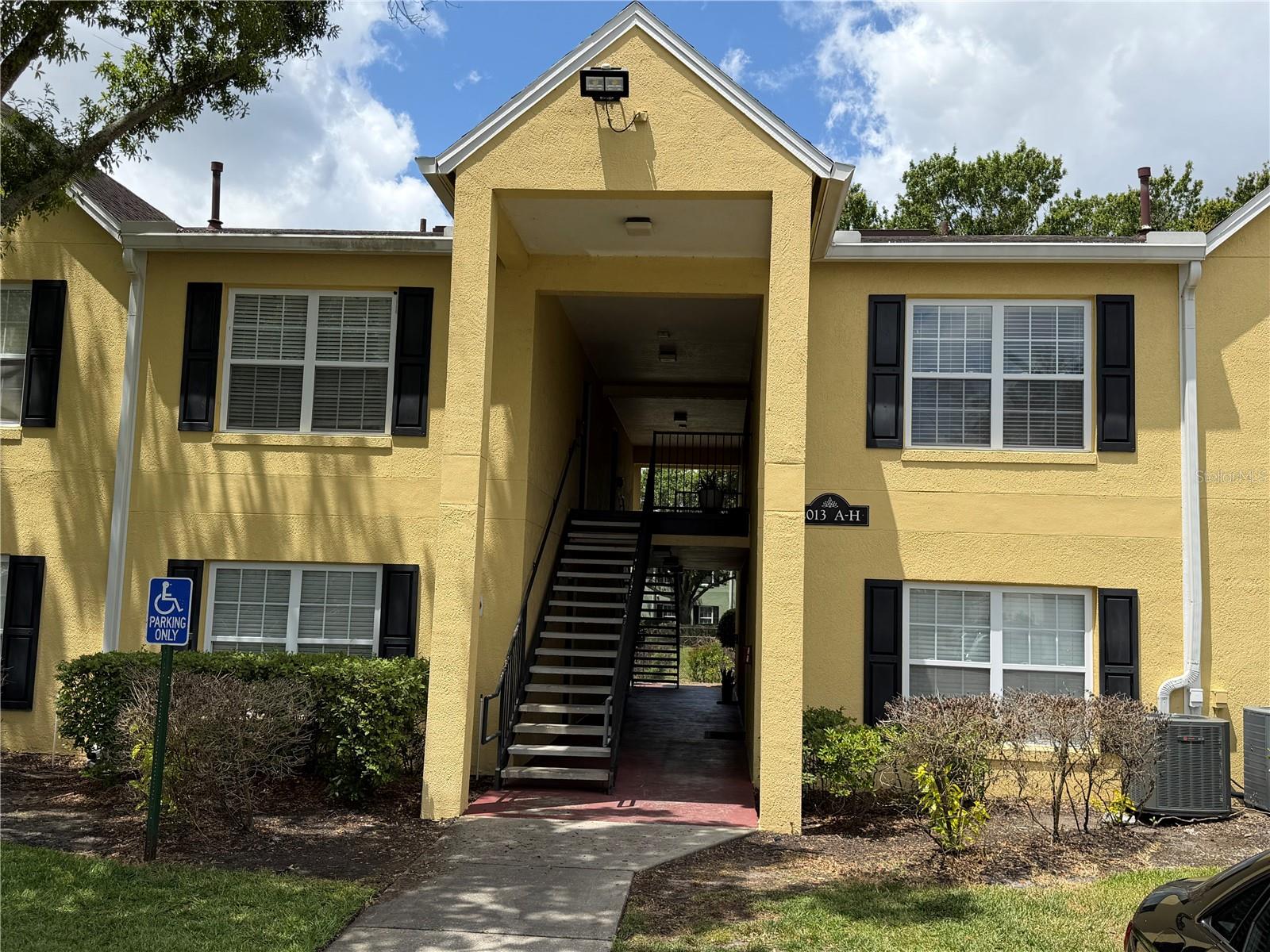 2013 Dixie Belle Drive, FL