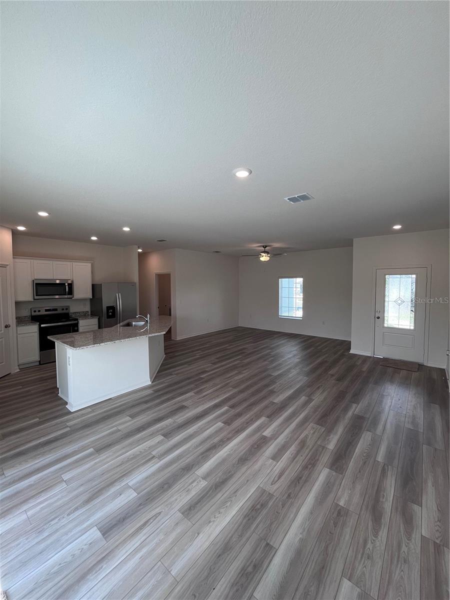822 Ponkan Court, FL