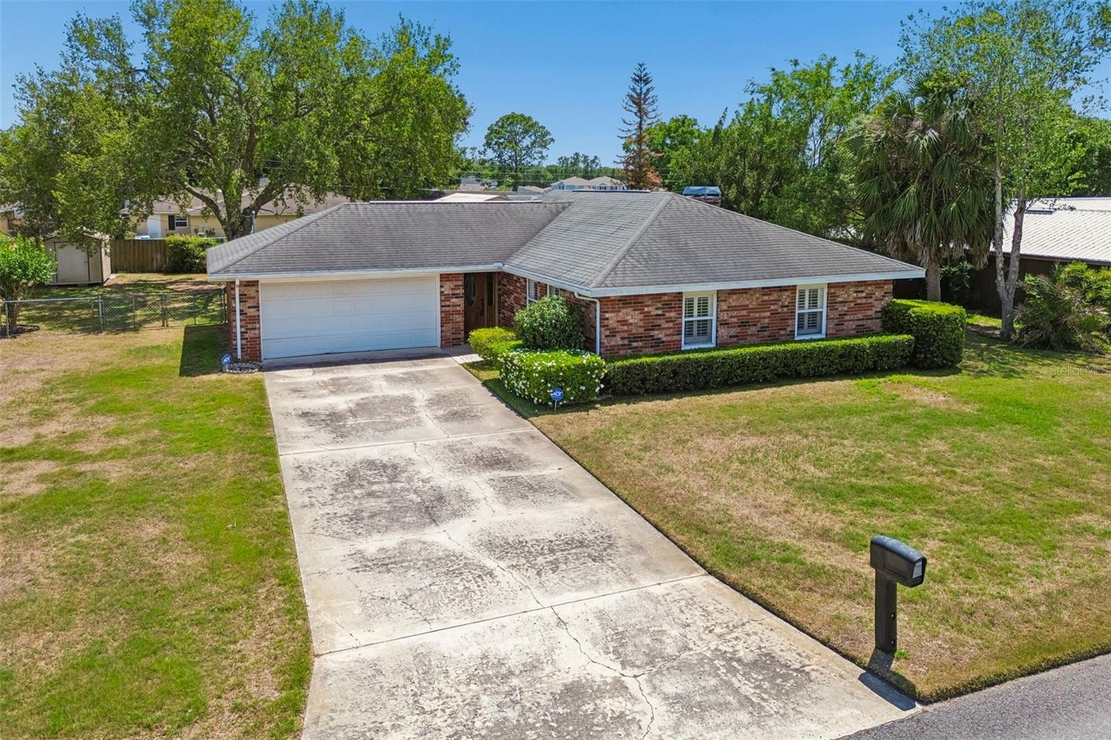 317 Greenwoods Drive, FL