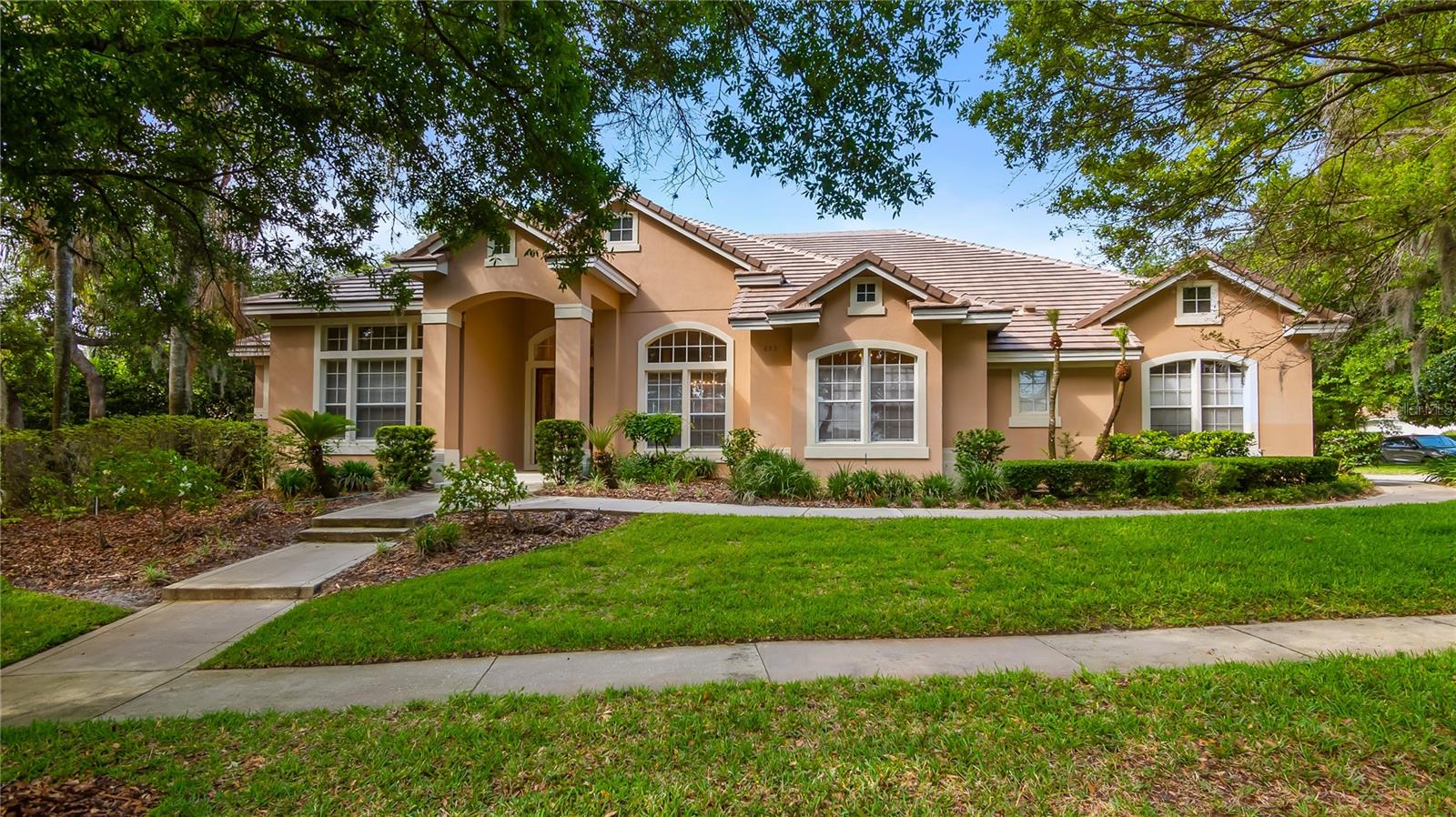 693 Stonefield Loop, FL