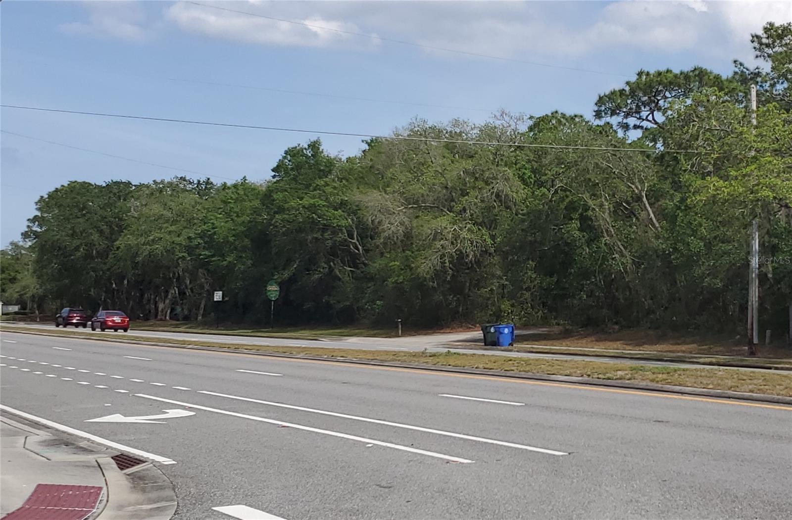 175 W Chapman Rd, FL