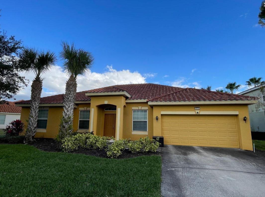 4052 Oaktree Drive, FL