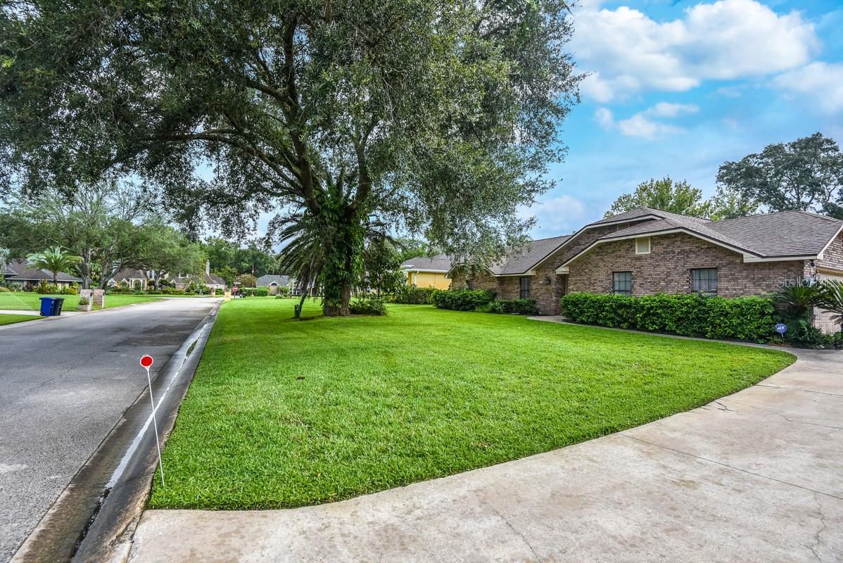 24 Lake Vista Way, FL