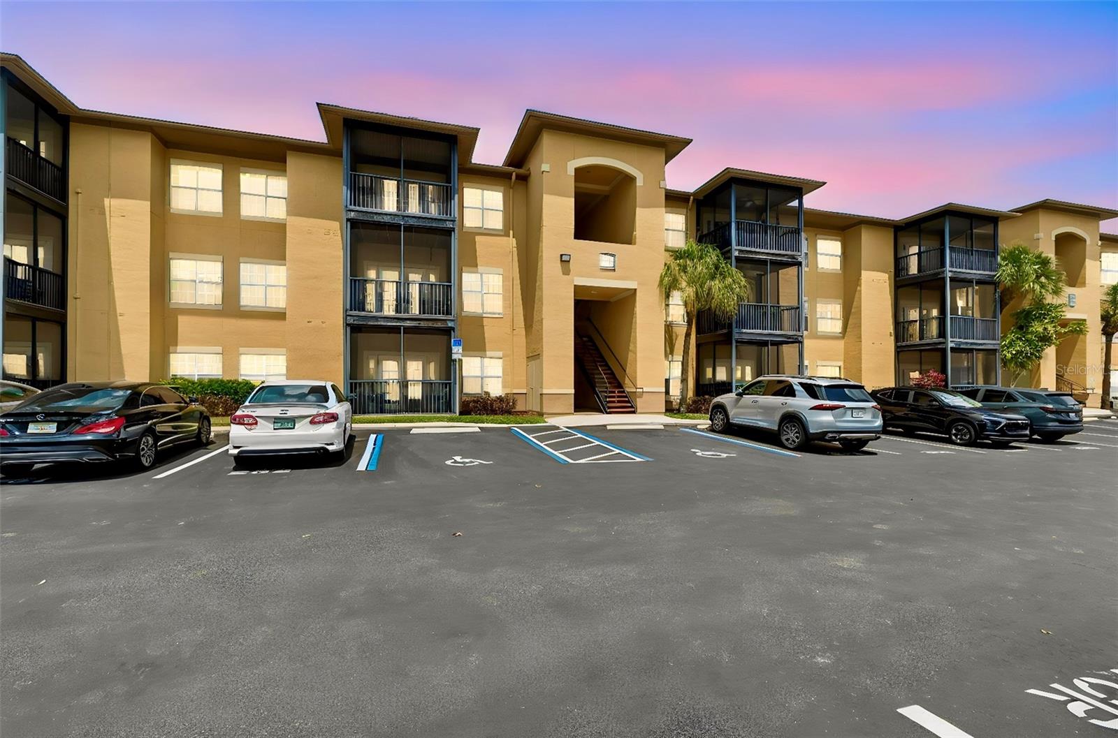 4304 Bayside Village Dr #204, FL