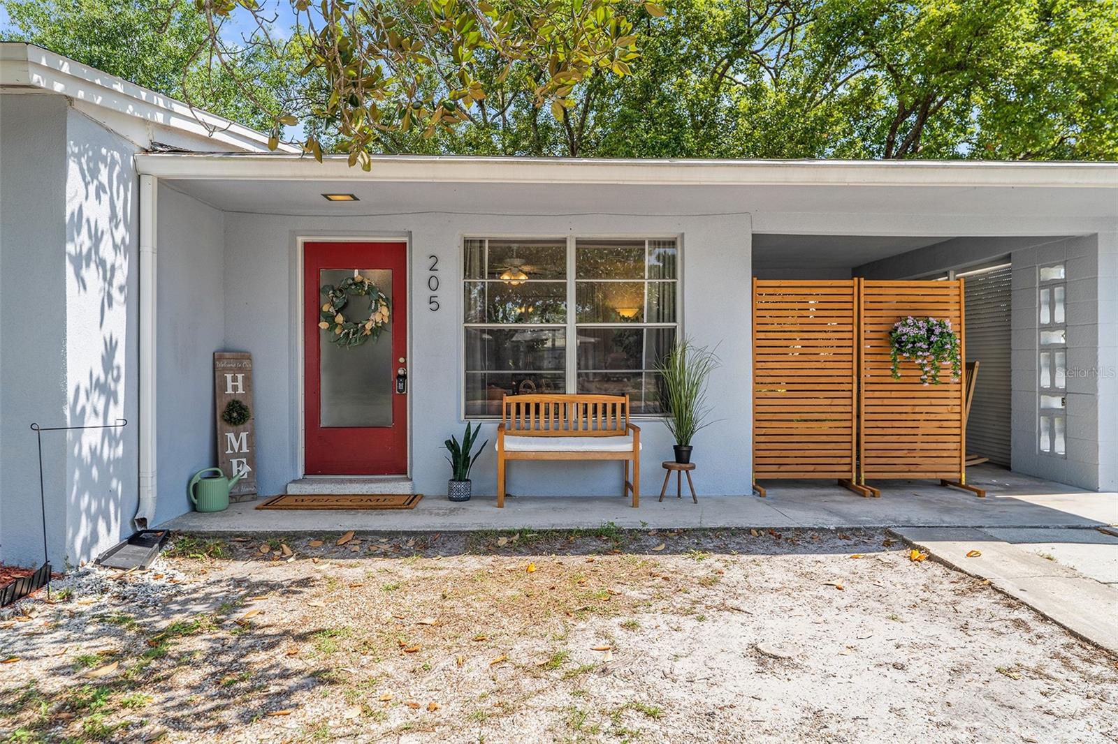 205 Wilshire Drive, FL