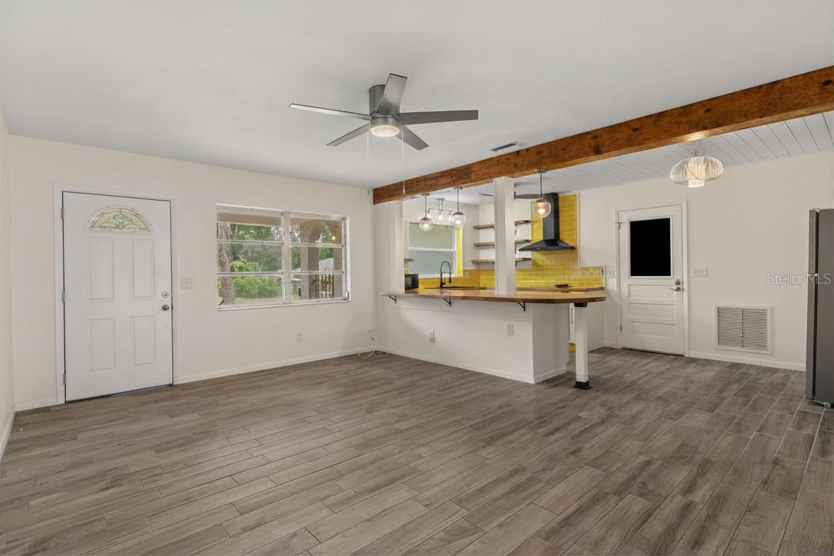 314 Daisy Lane, FL