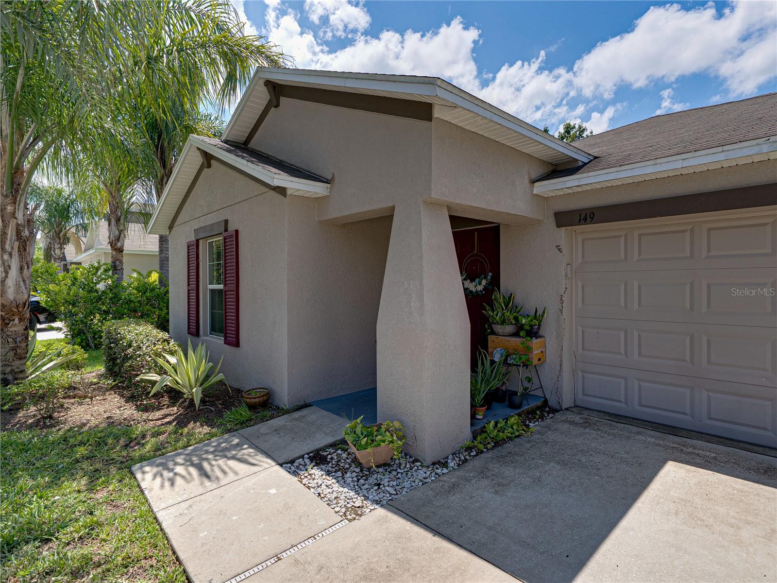 149 Cascade Bend Drive, FL