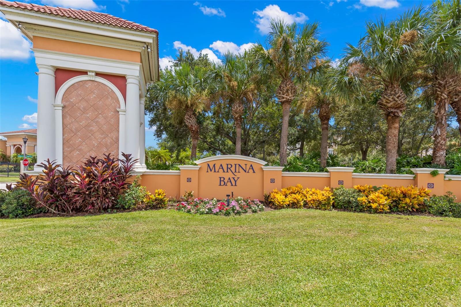 6 Academy Way, FL