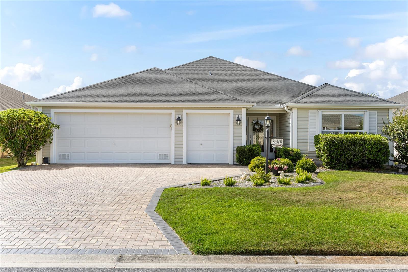 475 Island House Path, FL