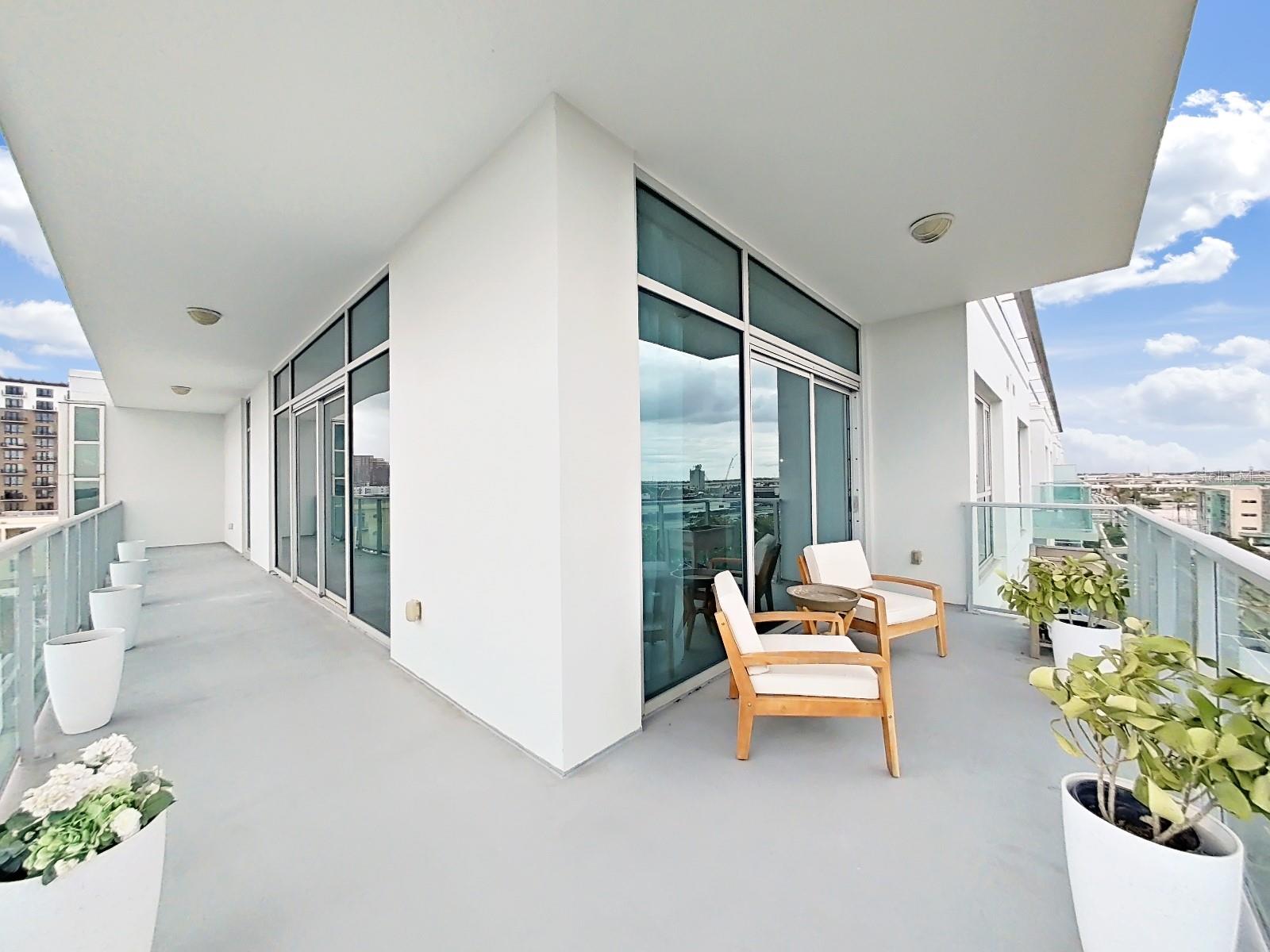 912 Channelside Drive, FL
