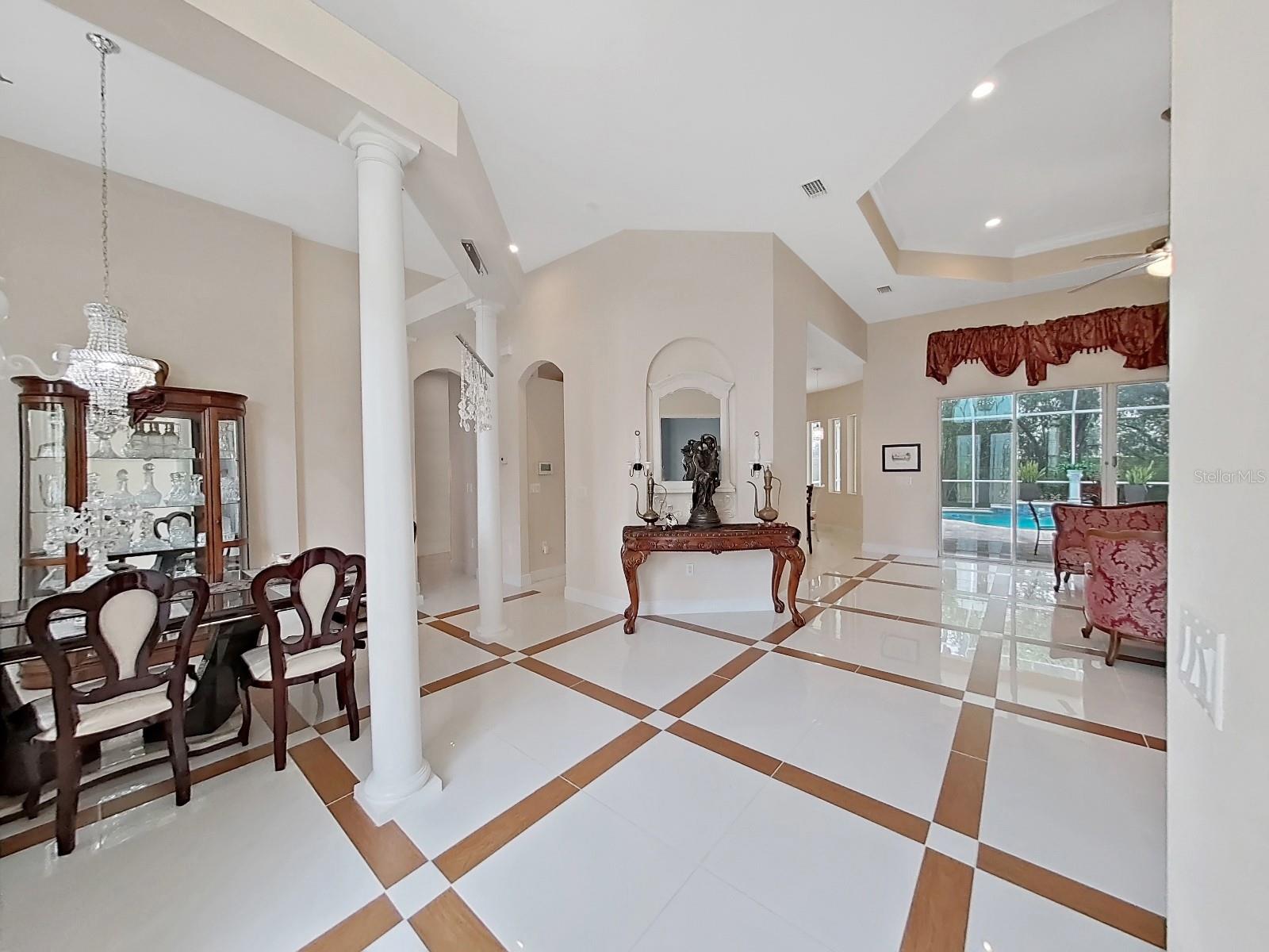 1312 Fishing Lake Drive, FL
