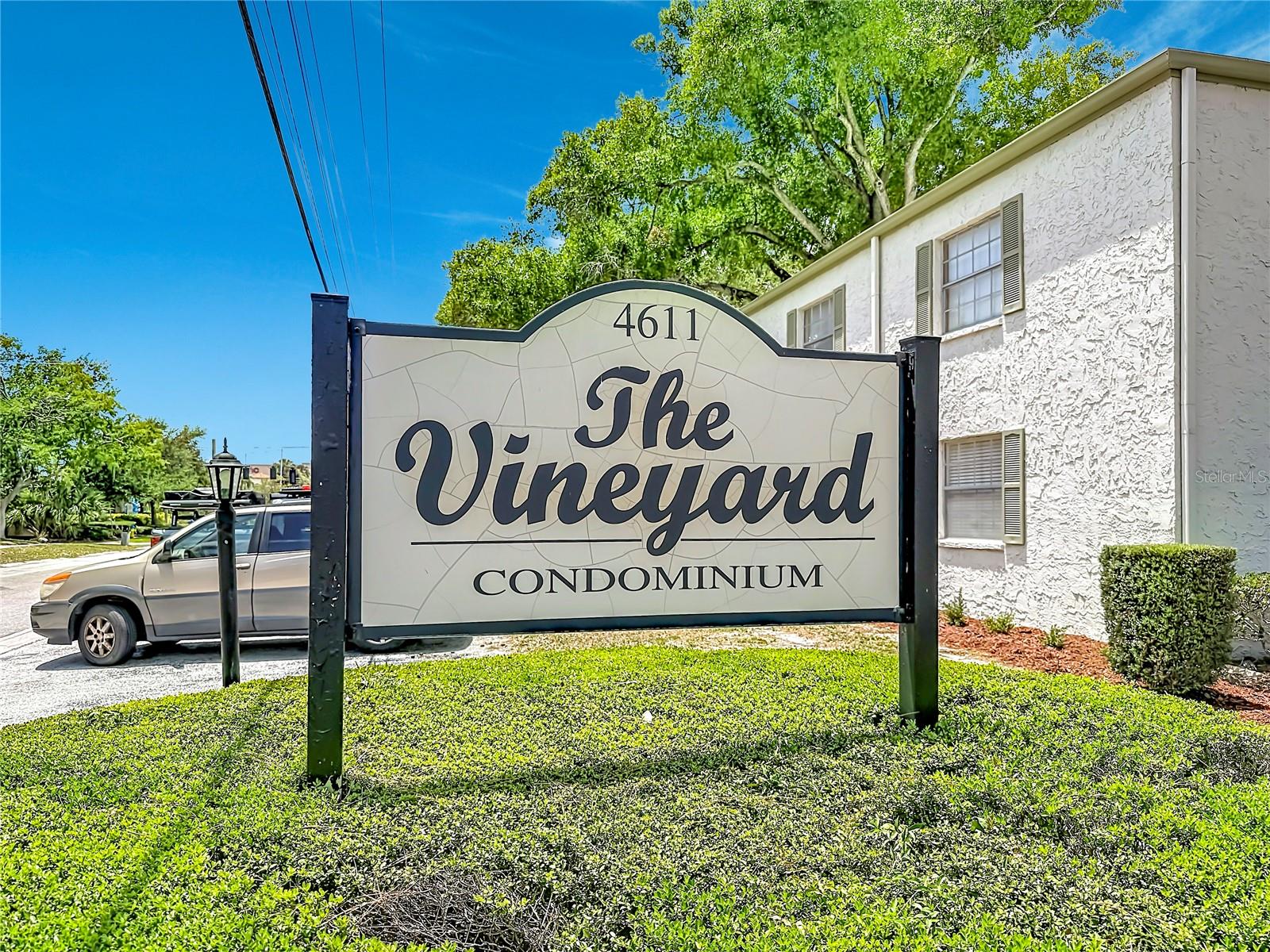 4611 North B Street, FL