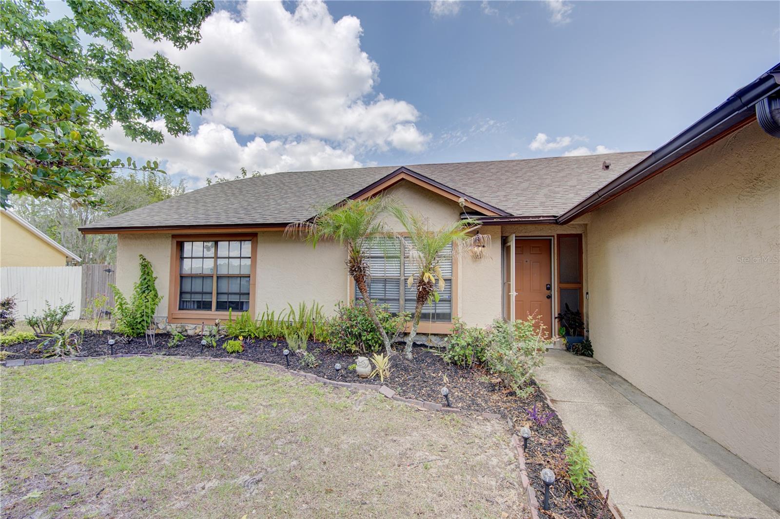1024 Dinero Drive, FL