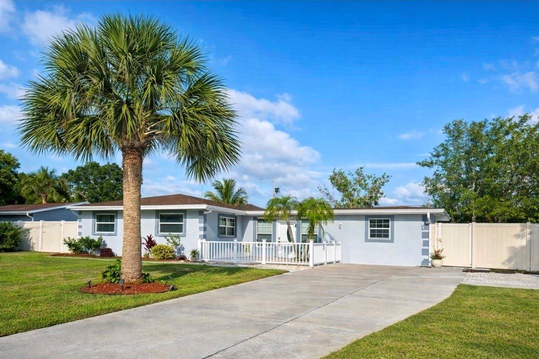 6316 Fairway Boulevard, FL