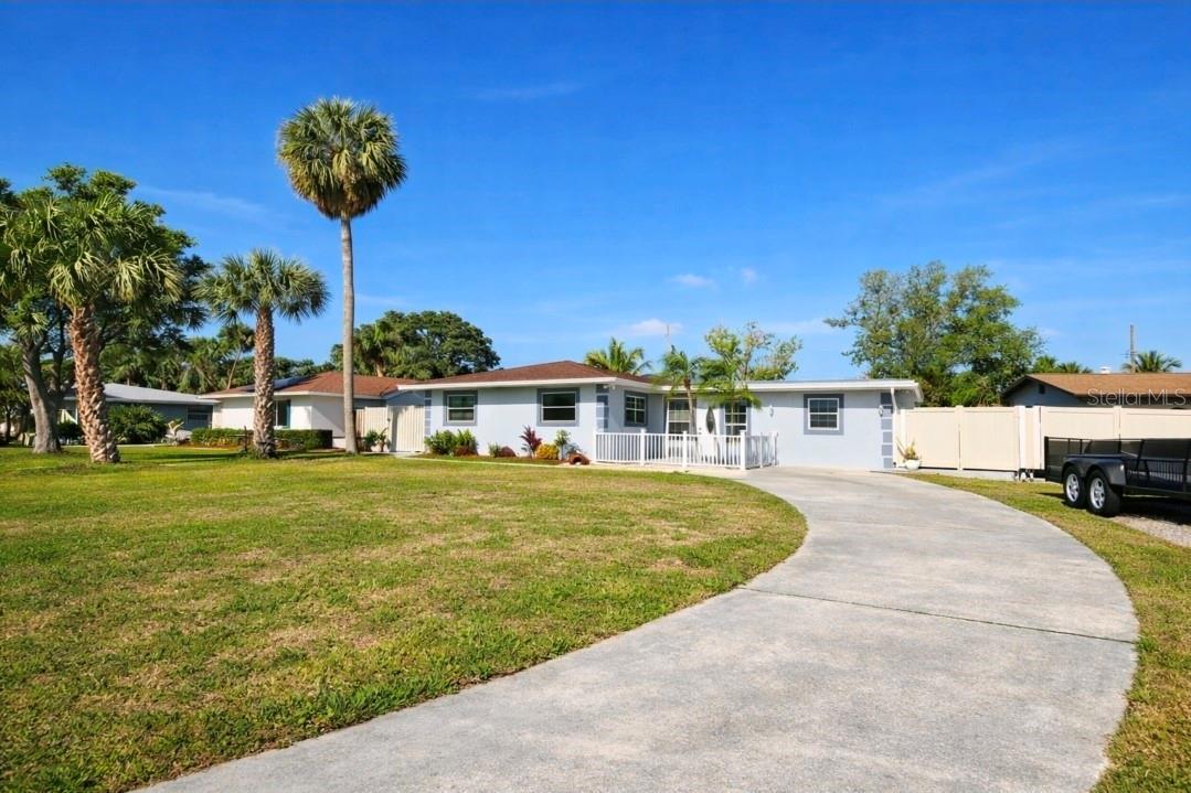 6316 Fairway Boulevard, FL
