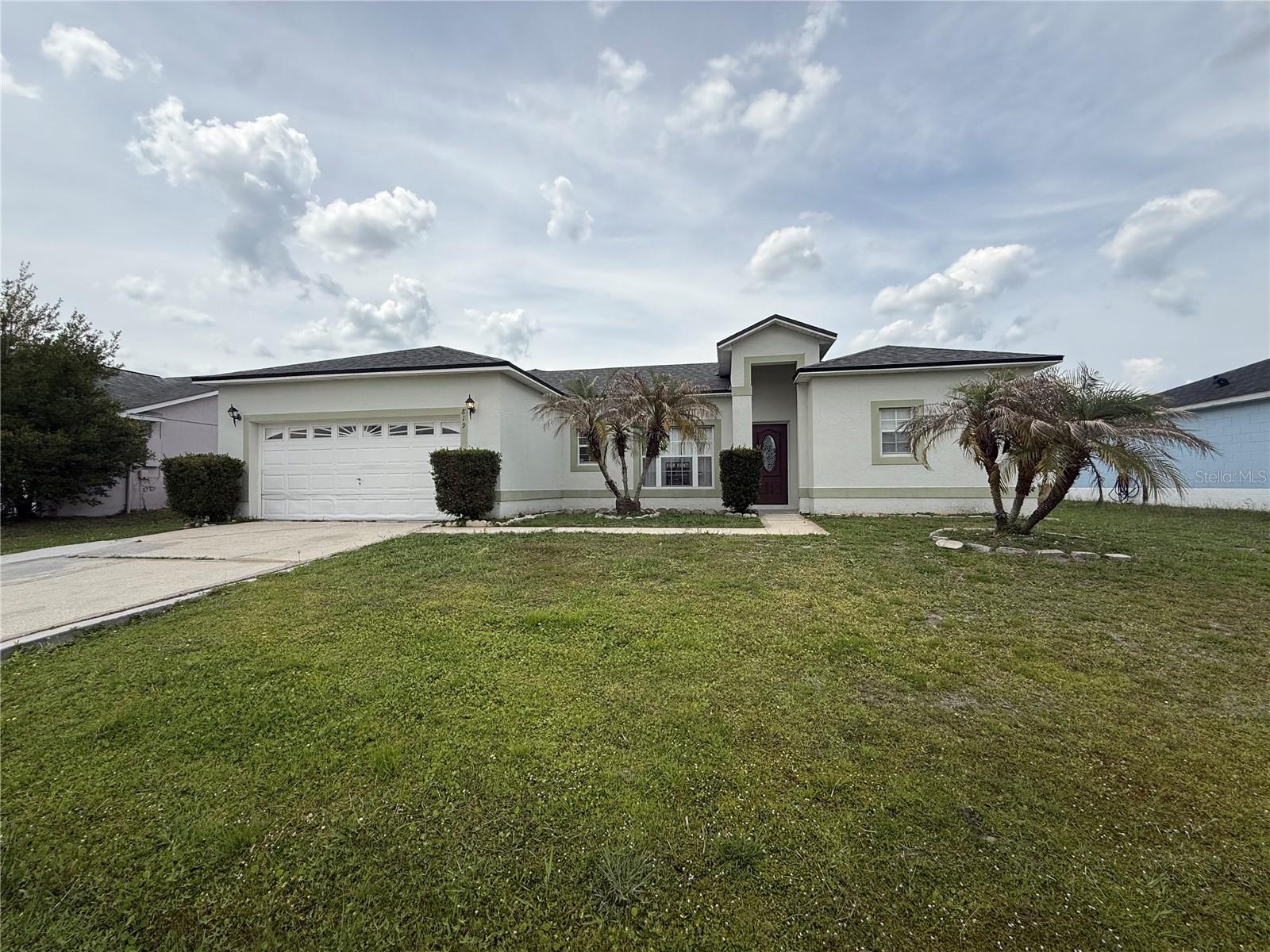 819 Jarnac Dr, FL