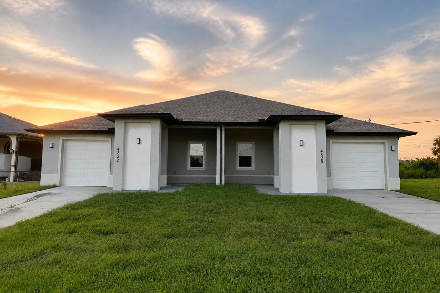 4820/4822 24th St Sw, FL