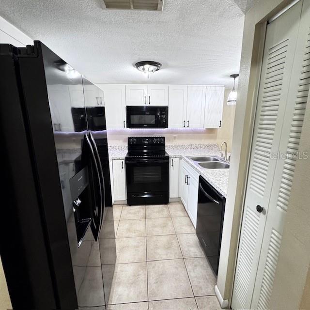 10128 Lake Oak Circle, FL