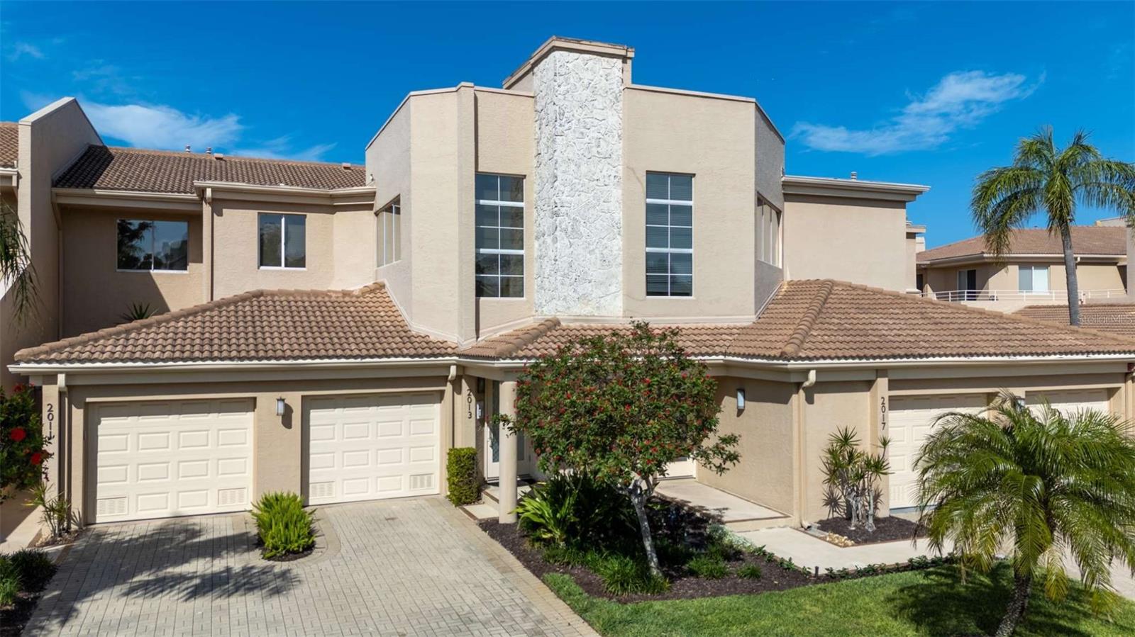 2013 Harbour Links Drive, FL