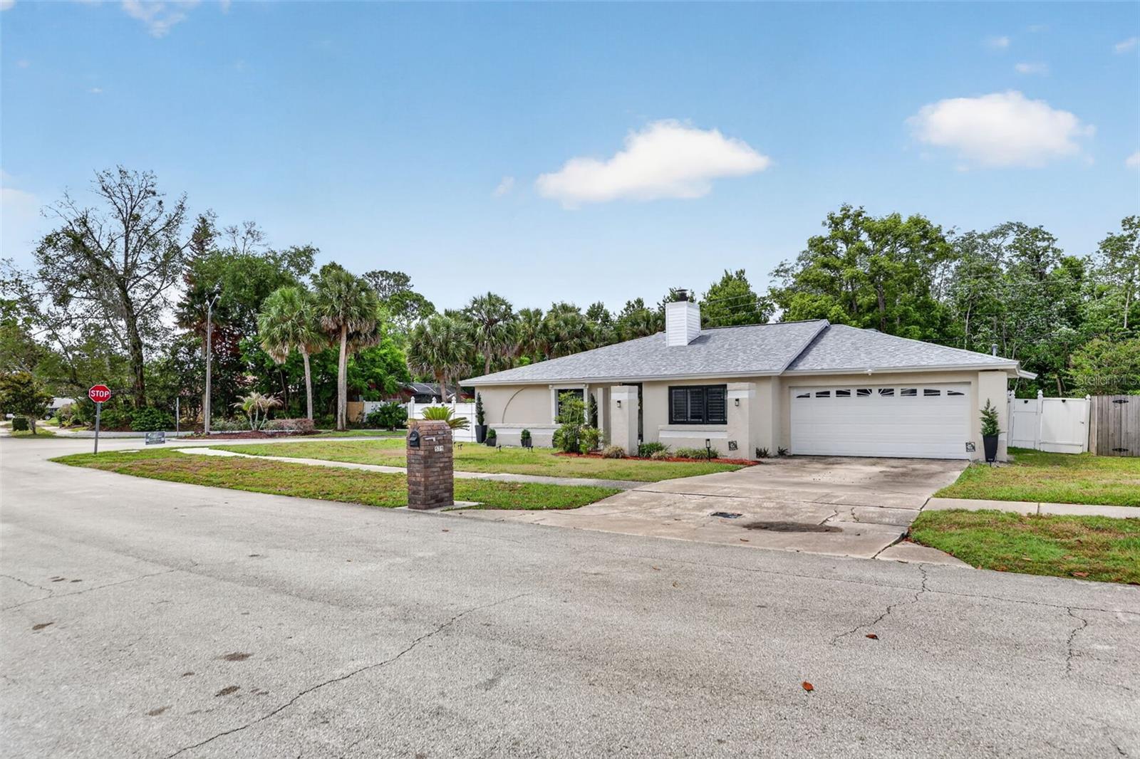 575 Tiberon Cove Road, FL