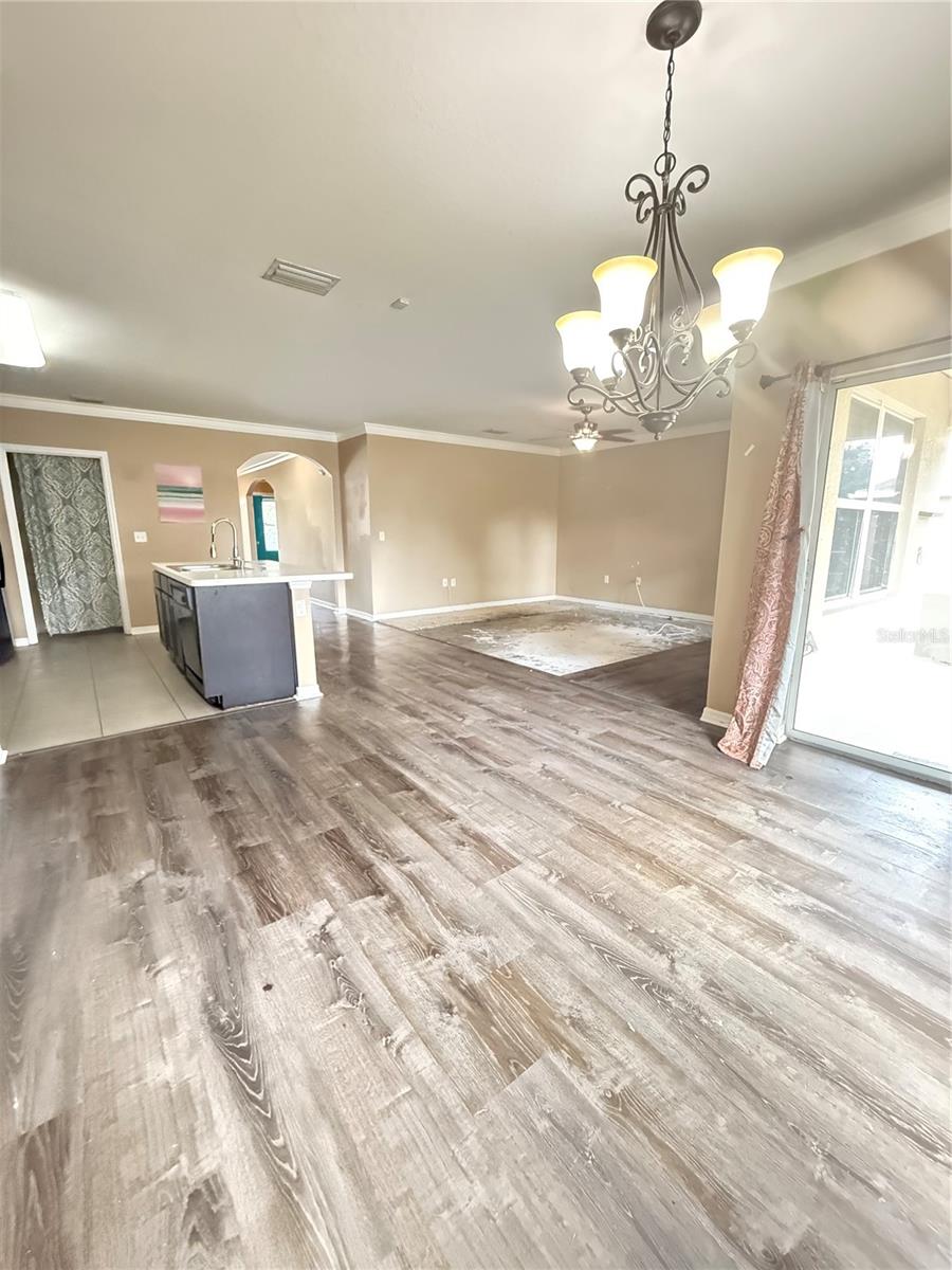 3838 Crossline Drive, FL