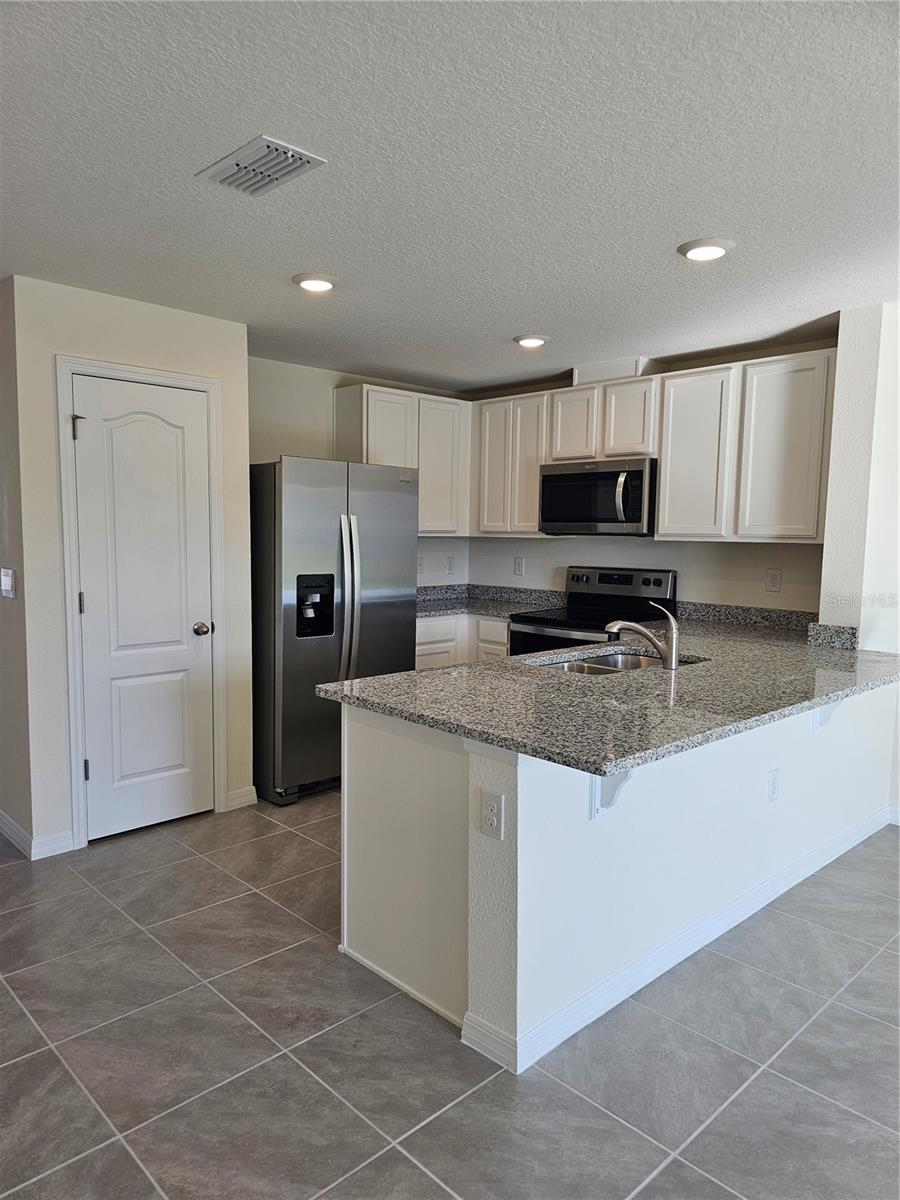 2926 Hammock Way, Bend, FL
