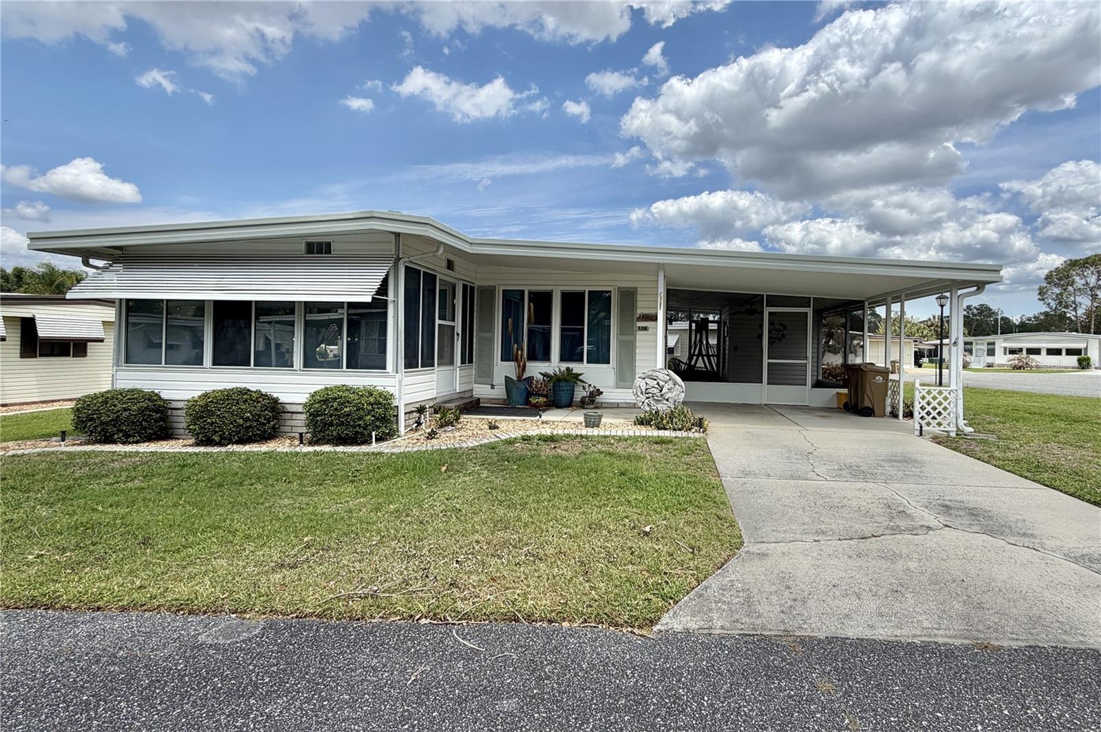 126 Chestnut St, FL