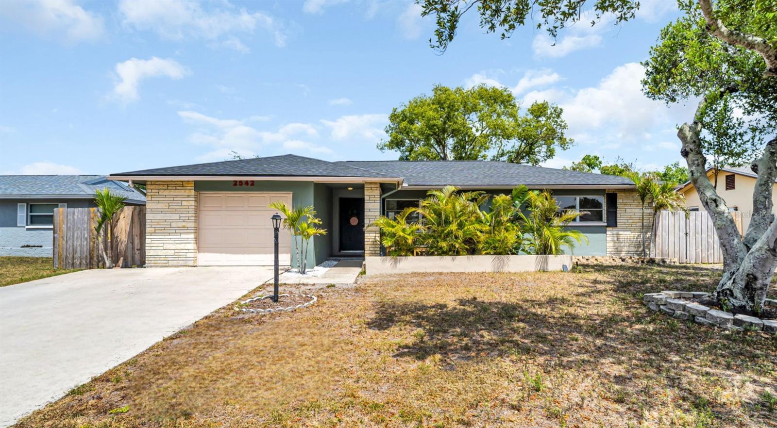 2542 Wynnewood Dr, FL