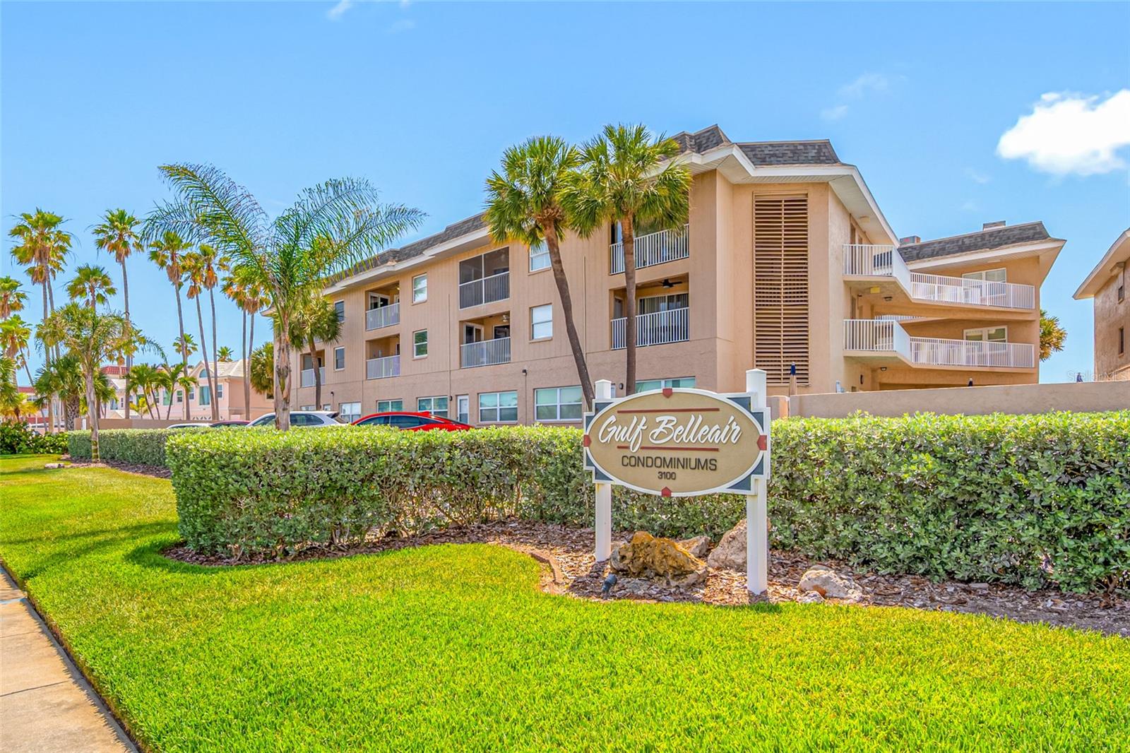 3100 Gulf Blvd #132, FL