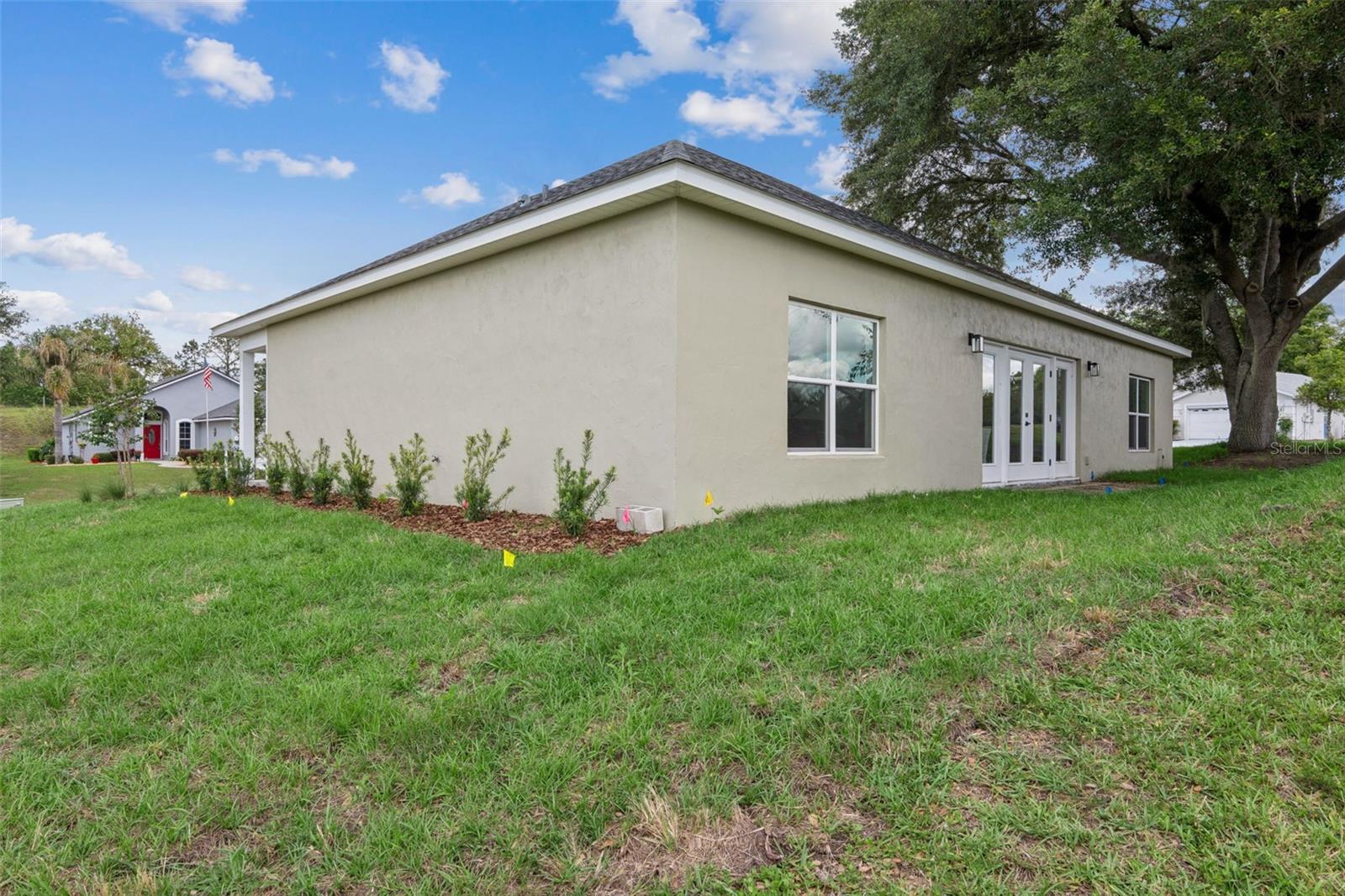 100 Fairway Circle, FL