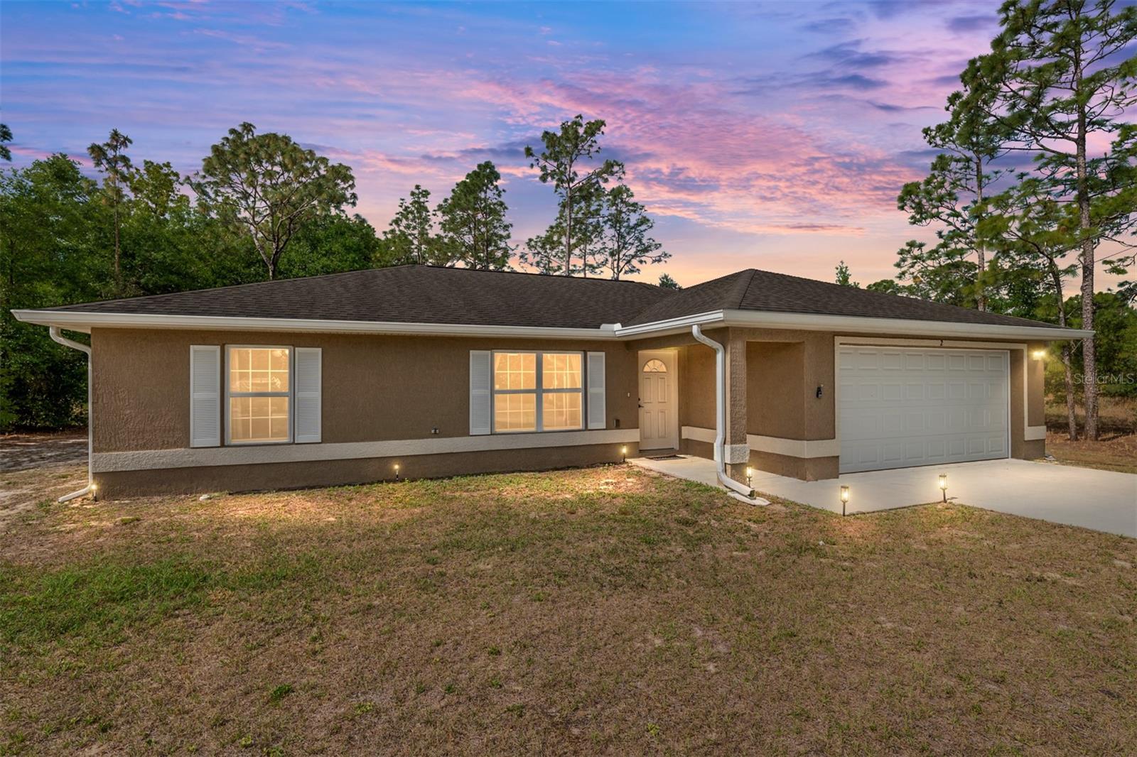 2 Hemlock Loop Dr, FL