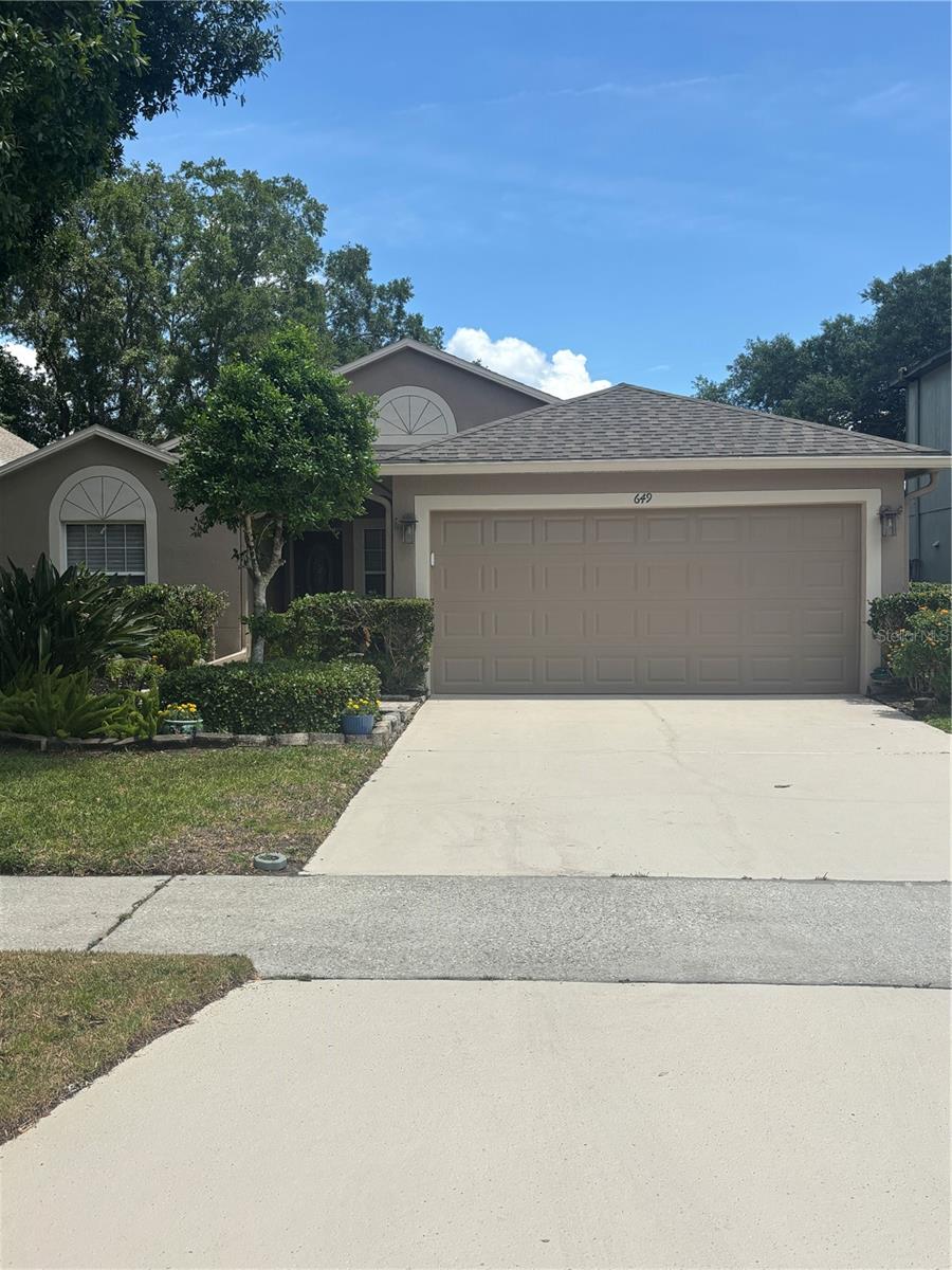649 Buckingham Drive, FL