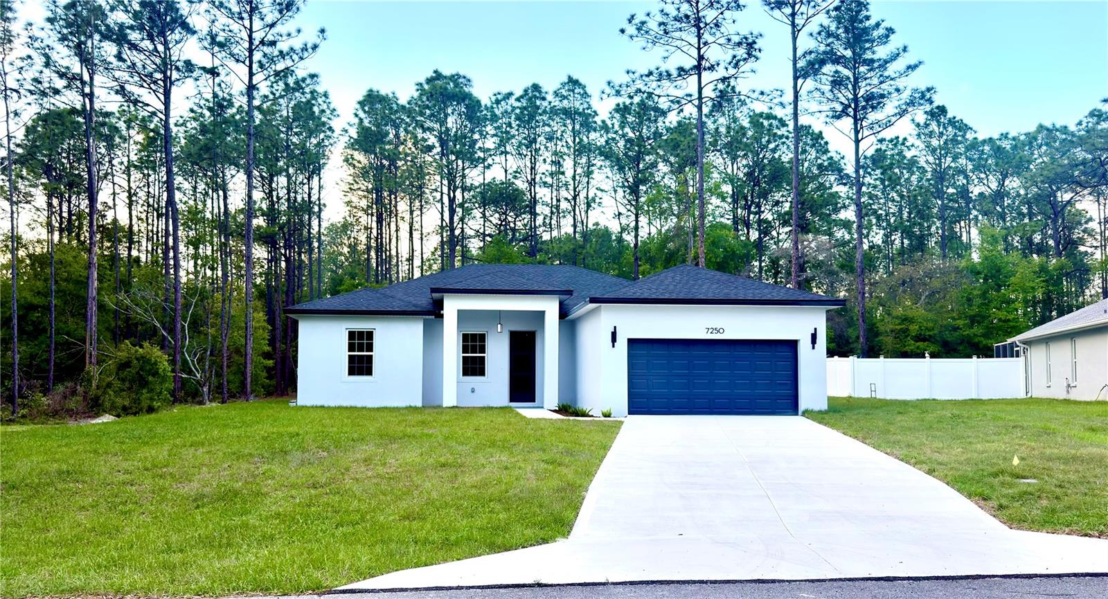 7250 Freeport Circle, FL