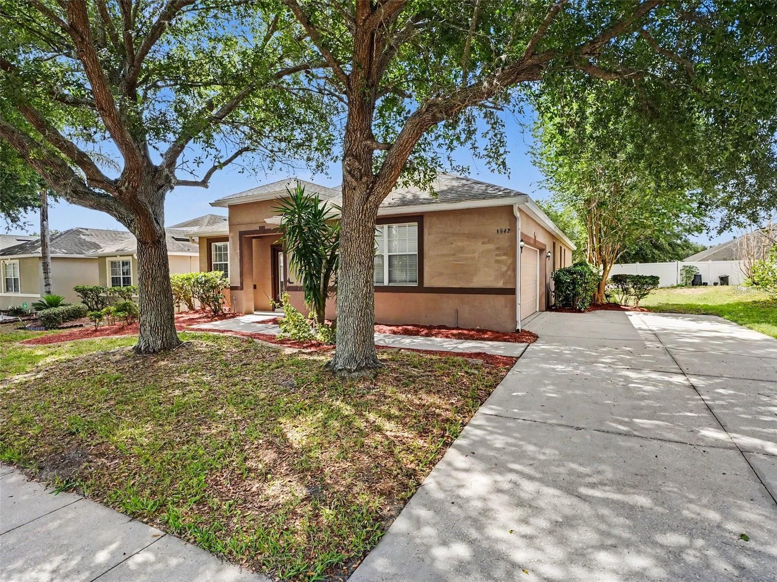 1942 Beardsley Drive, FL