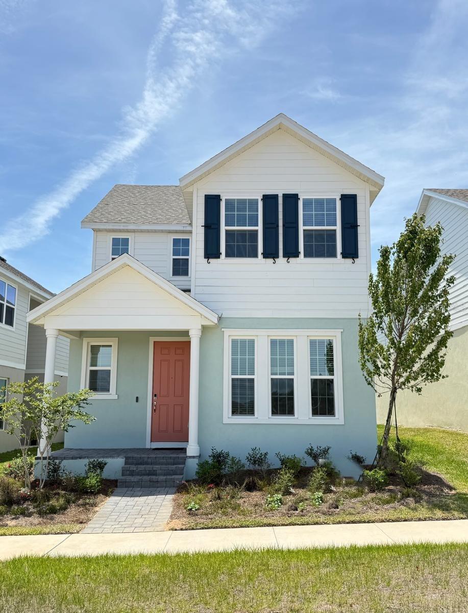 498 Winsome Aly, FL