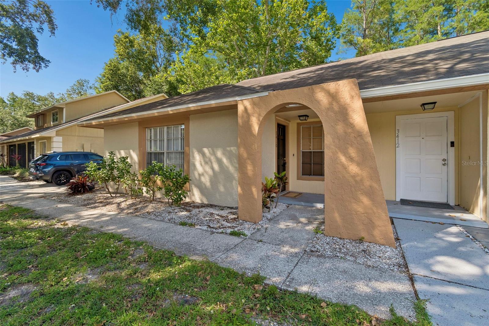 3410 Laurel Dale Drive, FL
