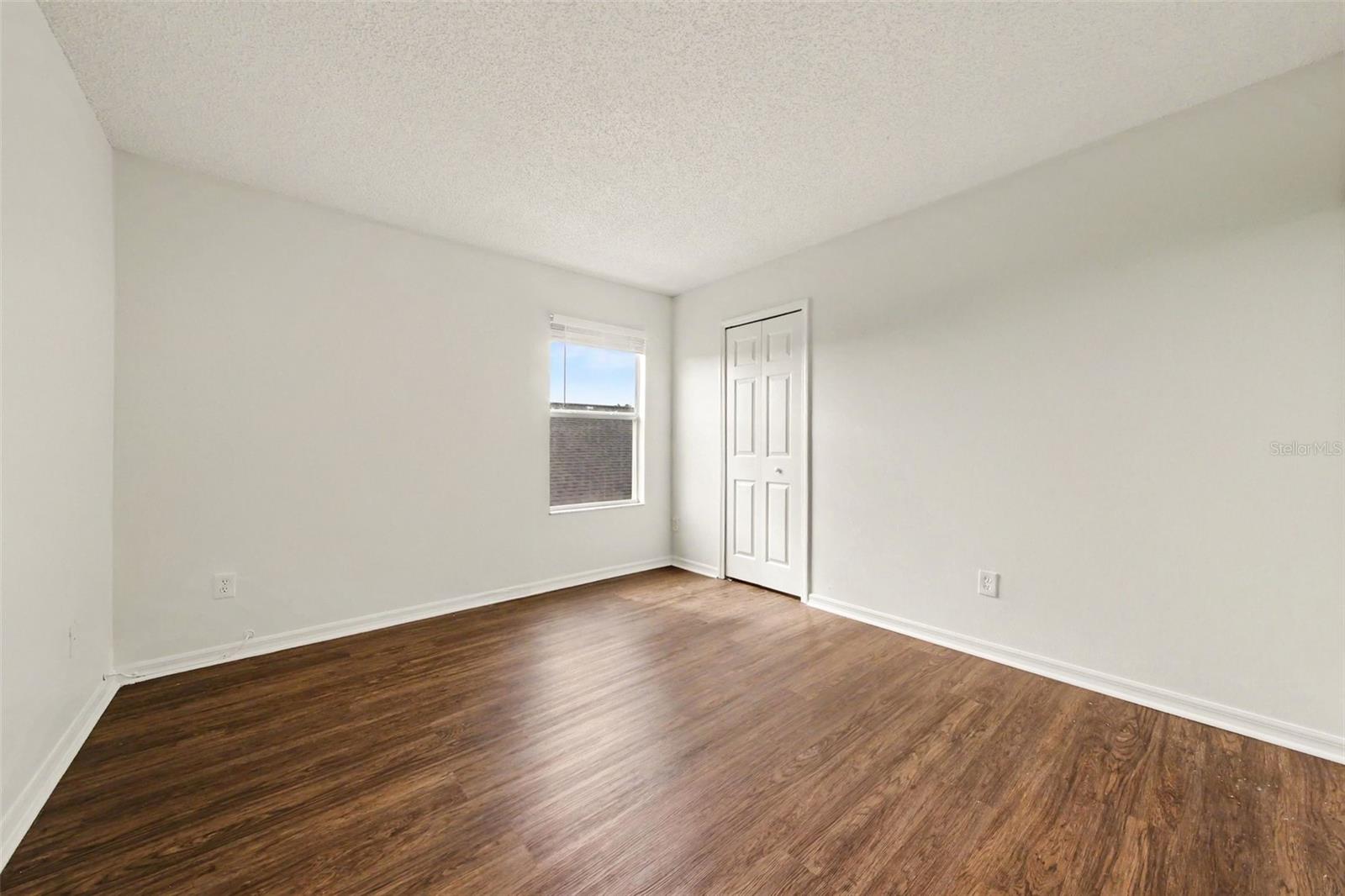 2512 Holly Pine Circle, FL