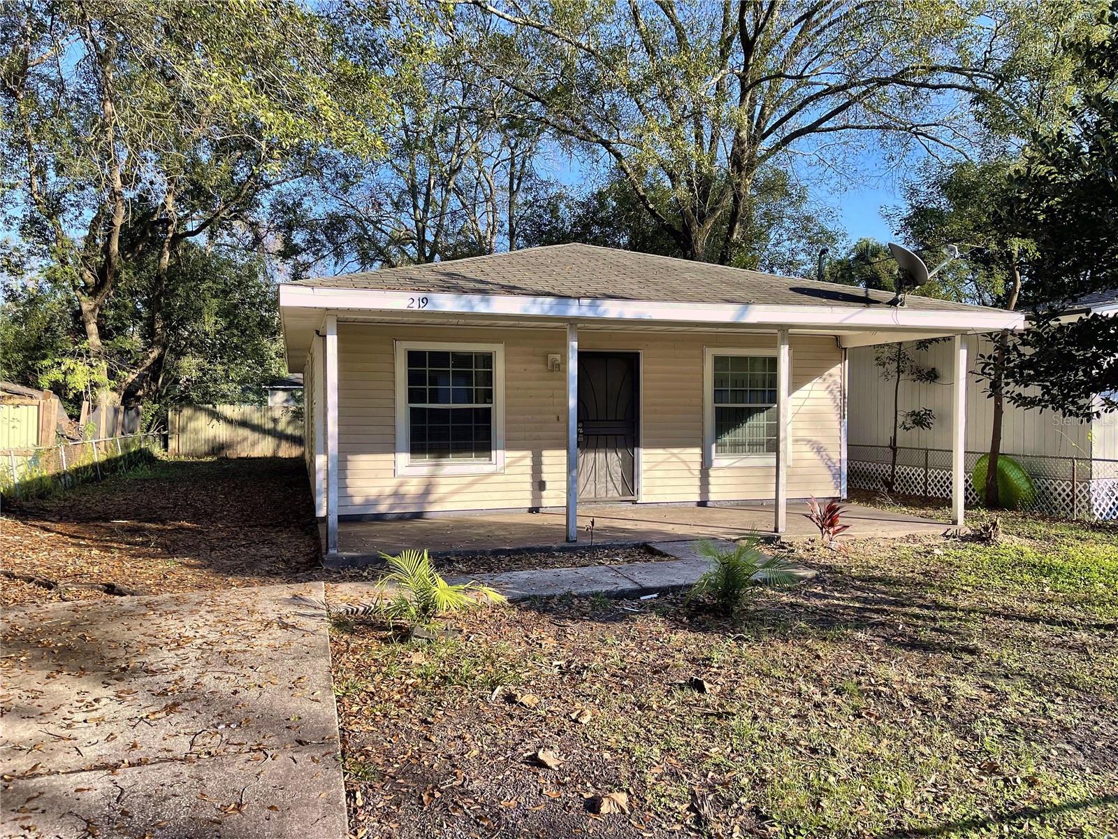 219 Shortreed Street, FL