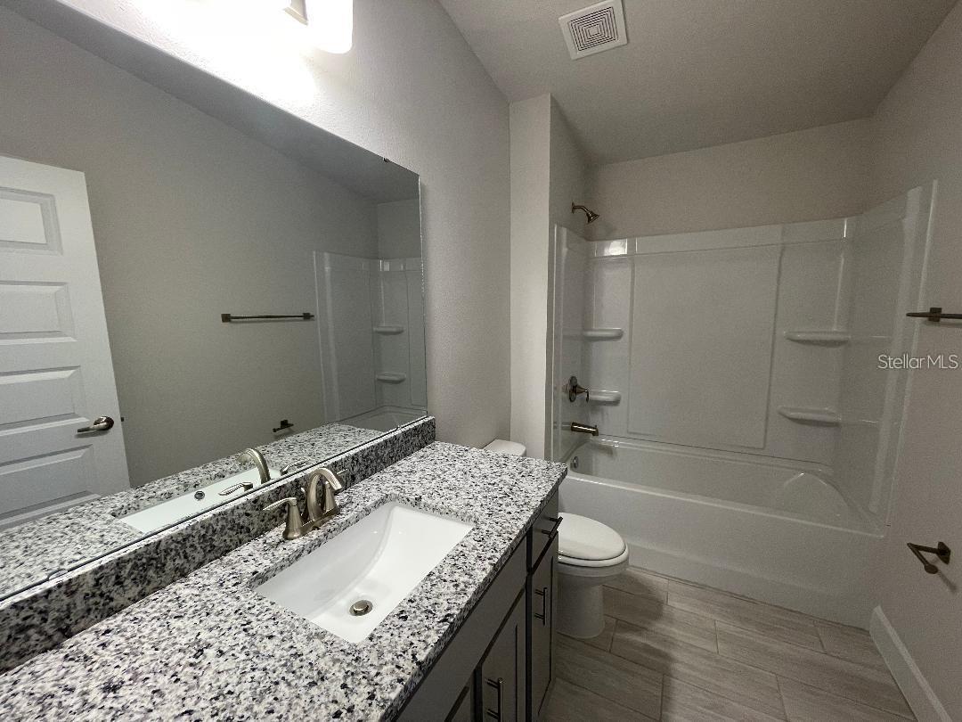 9351 Highland Hills Dr Street, FL