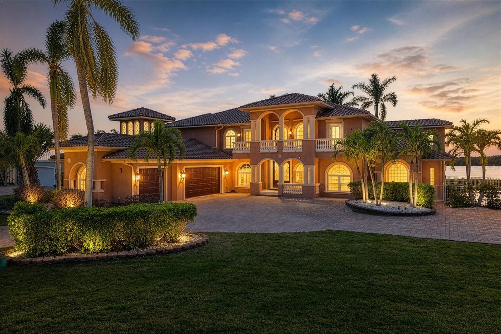 7 Cove View Ct, FL