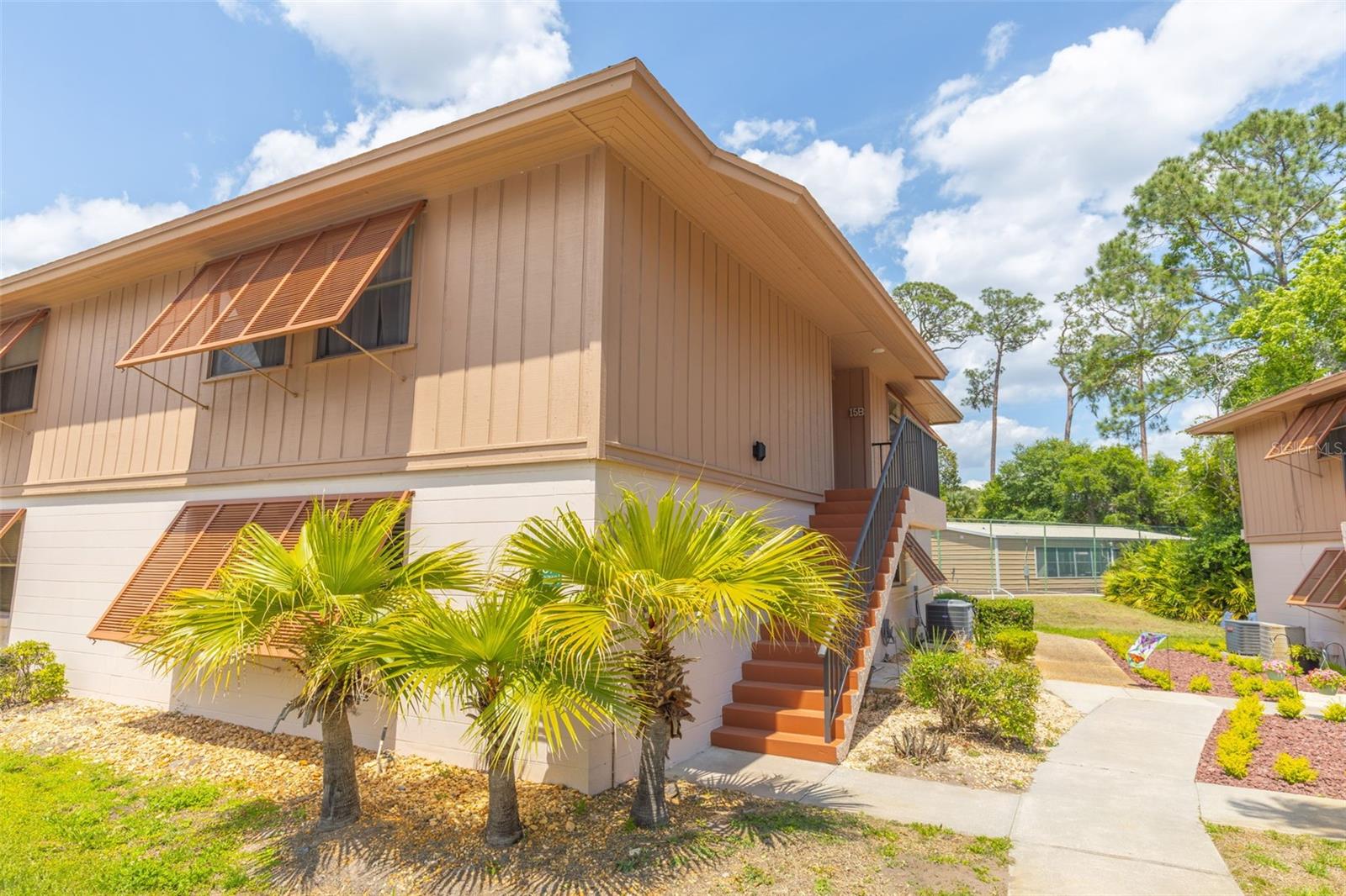 180 Magnolia Woods Ct #15b, FL
