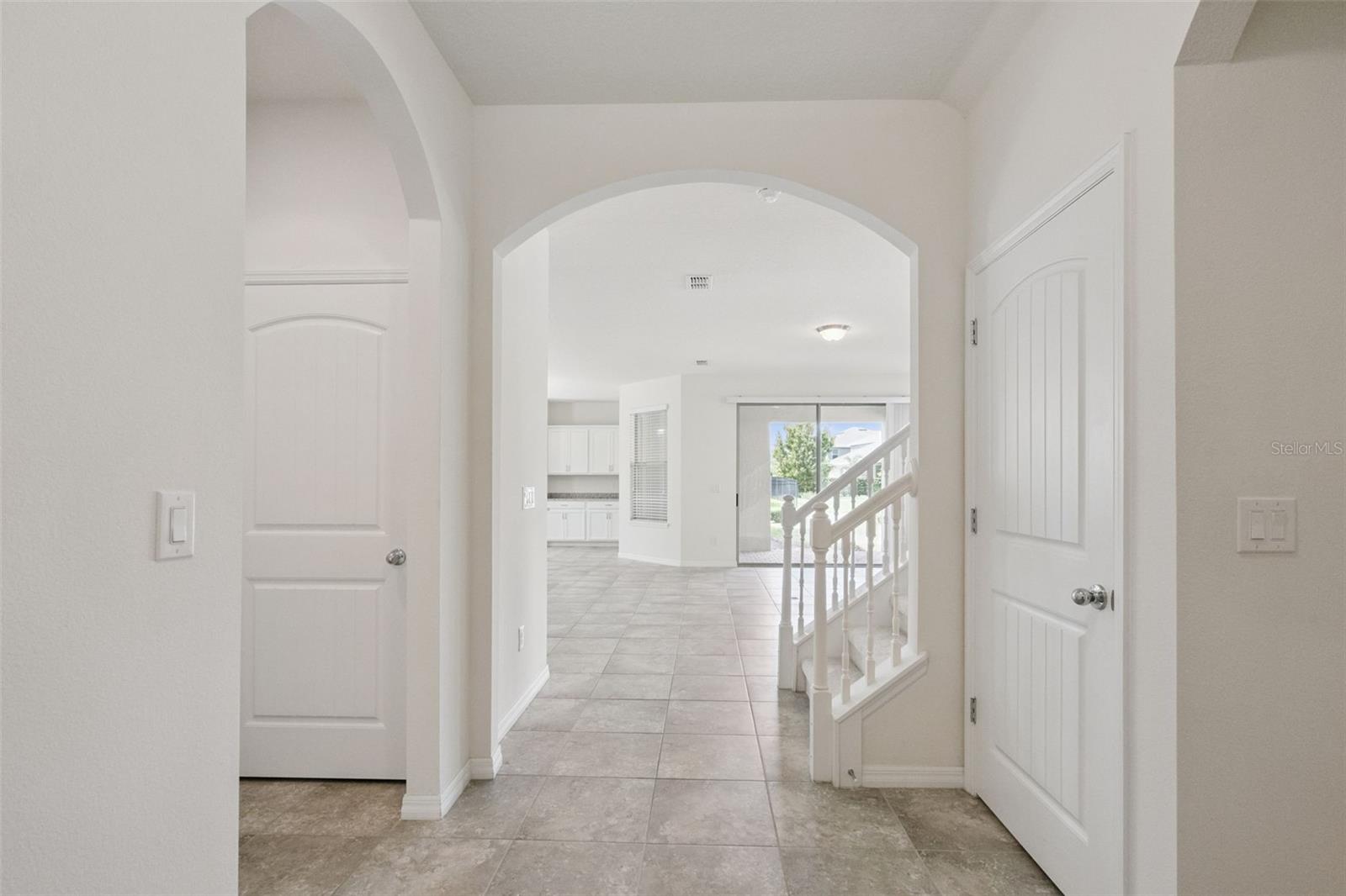 16031 Pebble Bluff Loop, FL