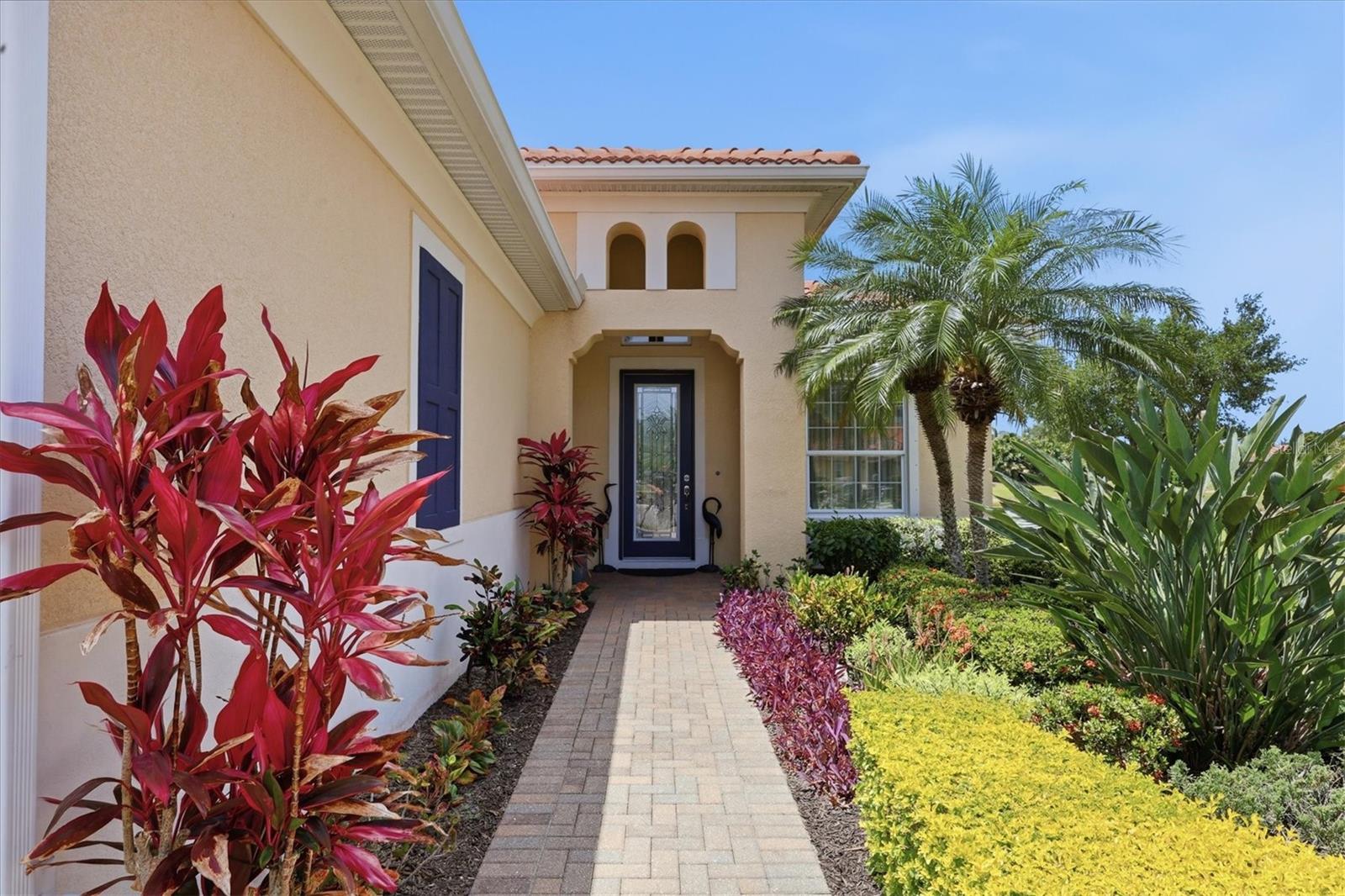 345 Savona Way, FL