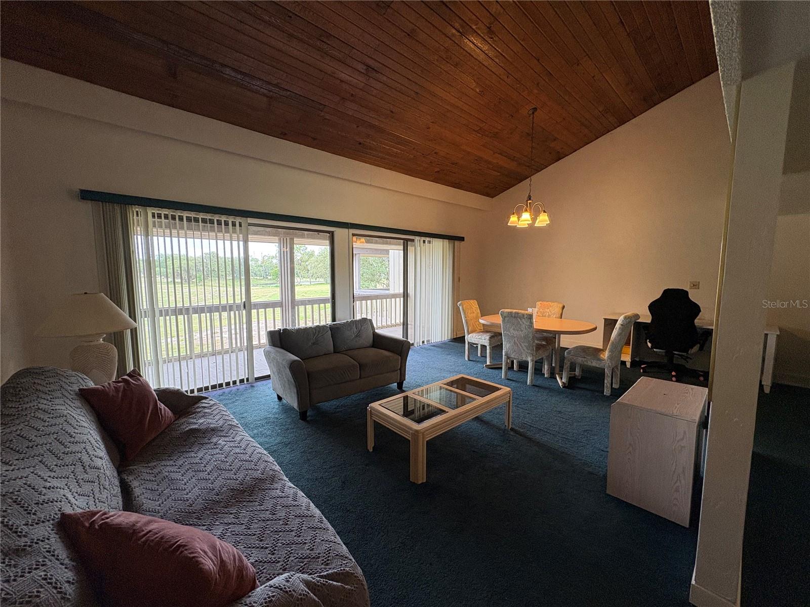 167 Palm View Court, FL