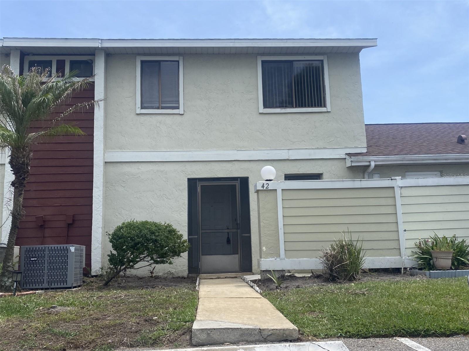 42 Pine Island Circle, FL