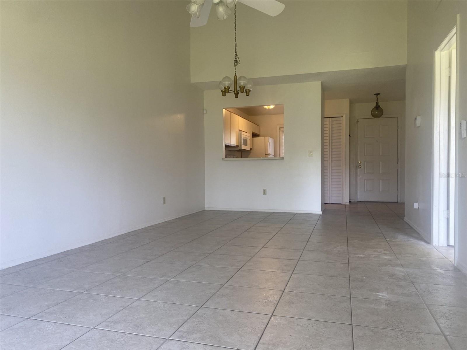 42 Pine Island Circle, FL